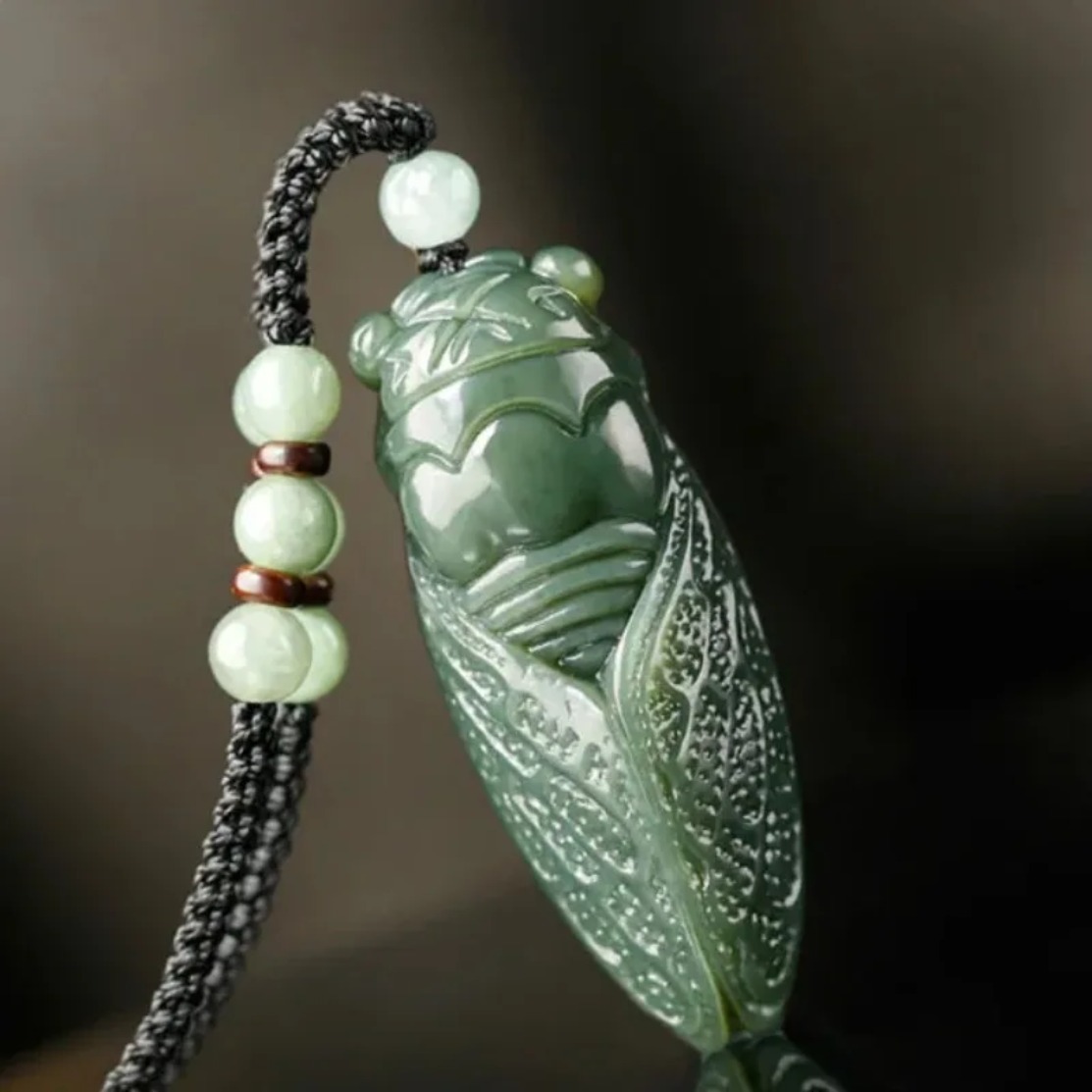 Natural Hetian Jade Cicada Pen - Women Fashion Jewellery 评论和价格