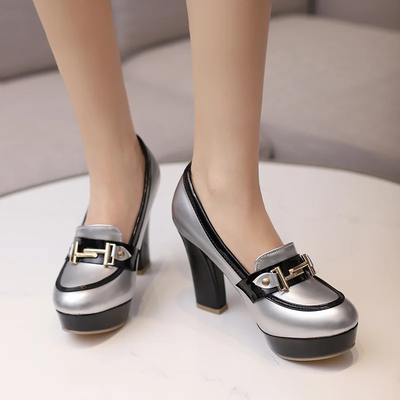 Fashion Metal Chain Women Loaf - Women'S Fashion Jewellery 评论和价格