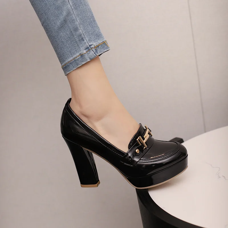 Fashion Metal Chain Women Loaf - Women'S Fashion Jewellery 评论和价格